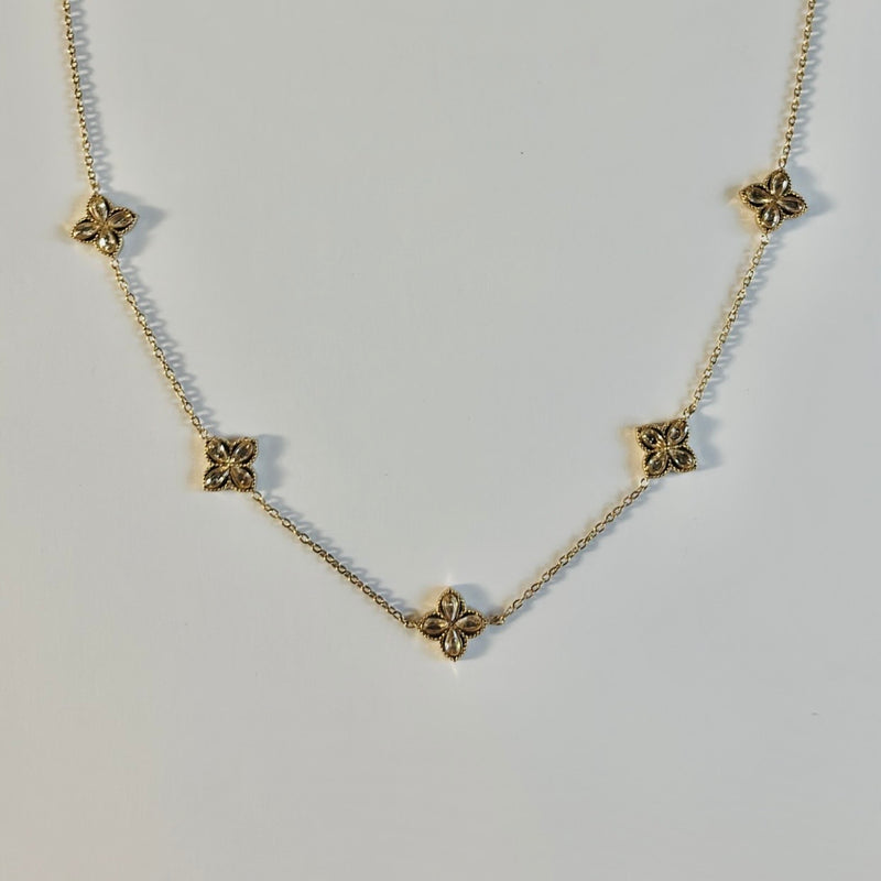 Collier Chayna