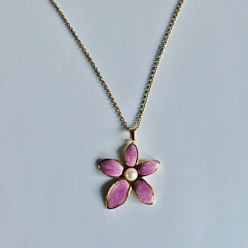 Collier Néla