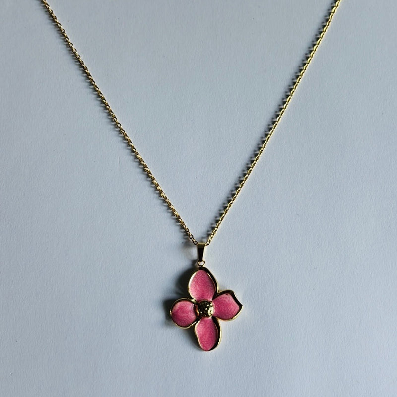 Collier Lara rose